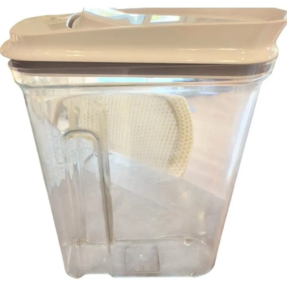 OXO Pop Good Grips Clear Cereal Food Storage Kitchen Container.